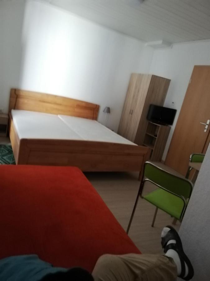 Gasthaus Zur Traube Hatzenport المظهر الخارجي الصورة