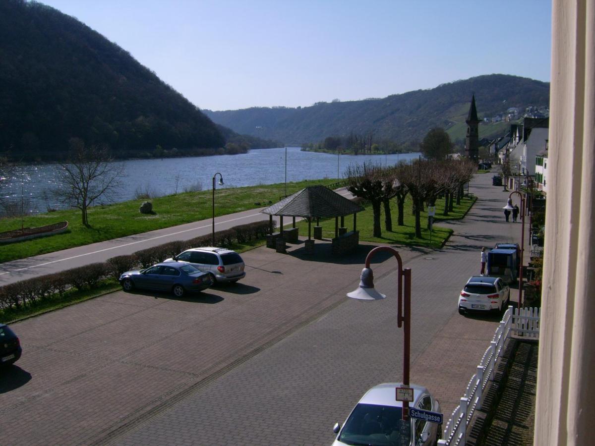 Gasthaus Zur Traube Hatzenport المظهر الخارجي الصورة